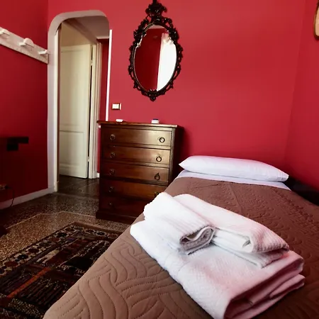 Apartment Classicosuitetetti Attico Di Charme Con Terrazza Solarium Privata, A Pochi Minuti Dalla Fiera E Dal Mare *