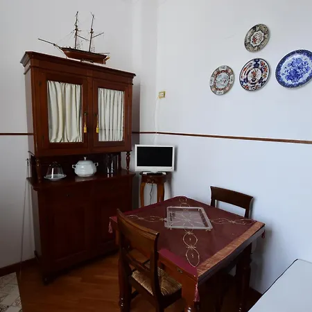 Classicosuitetetti Attico Di Charme Con Terrazza Solarium Privata, A Pochi Minuti Dalla Fiera E Dal Mare *