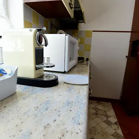 아파트 Classicosuitetetti Stylish Penthouse With Private Sun Terrace, Near The Fiera And Beaches