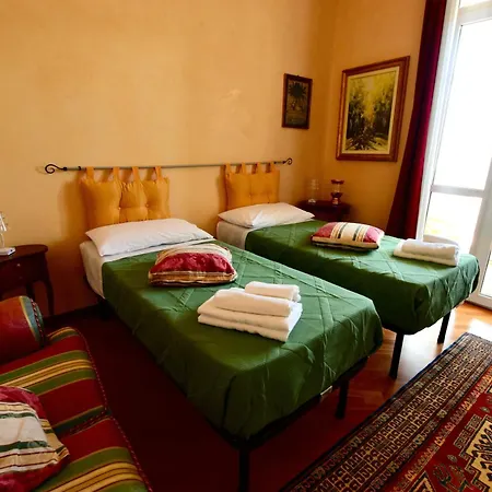 Classicosuitetetti Stylish Penthouse With Private Sun Terrace, Near The Fiera And Beaches 아파트 제노바