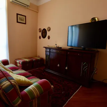 아파트 Classicosuitetetti Stylish Penthouse With Private Sun Terrace, Near The Fiera And Beaches