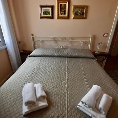 Classicosuitetetti Stylish Penthouse With Private Sun Terrace, Near The Fiera And Beaches 제노바