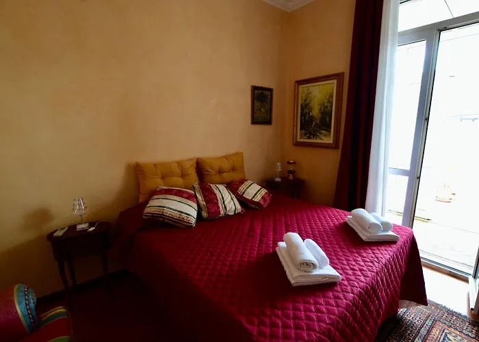 Apartment Classicosuitetetti Attico Di Charme Con Terrazza Solarium Privata, A Pochi Minuti Dalla Fiera E Dal Mare Genoa