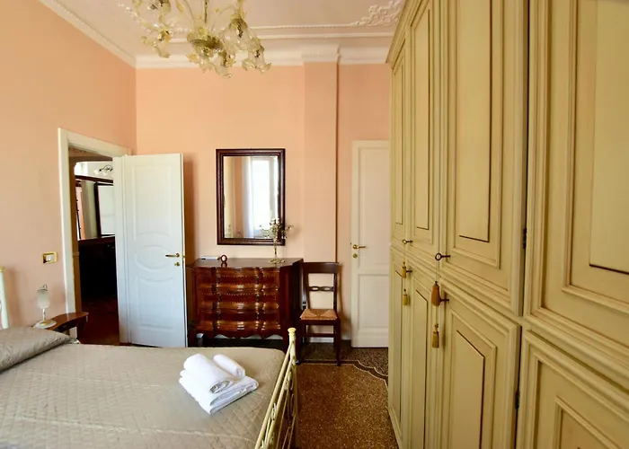Classicosuitetetti Attico Di Charme Con Terrazza Solarium Privata, A Pochi Minuti Dalla Fiera E Dal Mare Apartment *