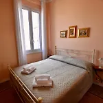 Lejlighed Classicosuitetetti Attico Di Charme Con Terrazza Solarium Privata, A Pochi Minuti Dalla Fiera E Dal Mare