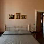 Classicosuitetetti Attico Di Charme Con Terrazza Solarium Privata, A Pochi Minuti Dalla Fiera E Dal Mare Lejlighed
