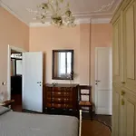 Classicosuitetetti Attico Di Charme Con Terrazza Solarium Privata, A Pochi Minuti Dalla Fiera E Dal Mare Genova