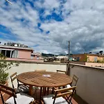 Classicosuitetetti Attico Di Charme Con Terrazza Solarium Privata, A Pochi Minuti Dalla Fiera E Dal Mare