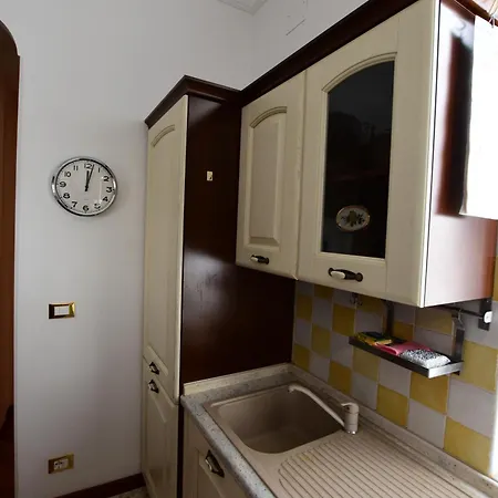 Classicosuitetetti Attico Di Charme Con Terrazza Solarium Privata, A Pochi Minuti Dalla Fiera E Dal Mare Lejlighed