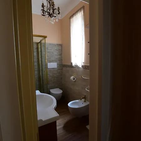 Classicosuitetetti Attico Di Charme Con Terrazza Solarium Privata, A Pochi Minuti Dalla Fiera E Dal Mare *
