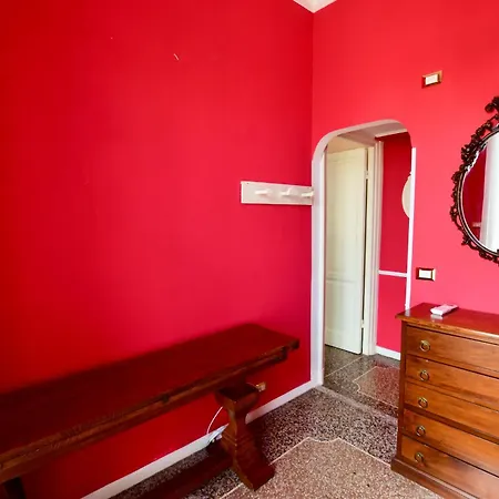Lejlighed Classicosuitetetti Attico Di Charme Con Terrazza Solarium Privata, A Pochi Minuti Dalla Fiera E Dal Mare