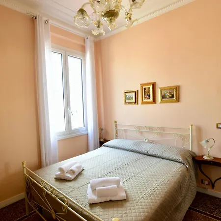 Classicosuitetetti Attico Di Charme Con Terrazza Solarium Privata, A Pochi Minuti Dalla Fiera E Dal Mare